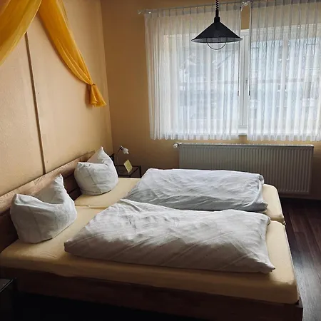 Nocleg ze śniadaniem Weingut Immich-anker *