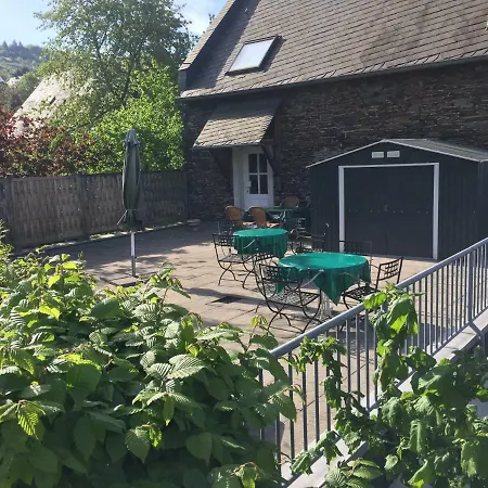 Weingut Immich-anker Nocleg ze śniadaniem Enkirch
