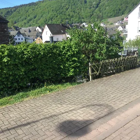 Weingut Immich-anker Nocleg ze śniadaniem