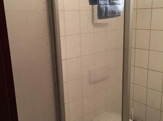 Weingut Immich-anker 恩克里克